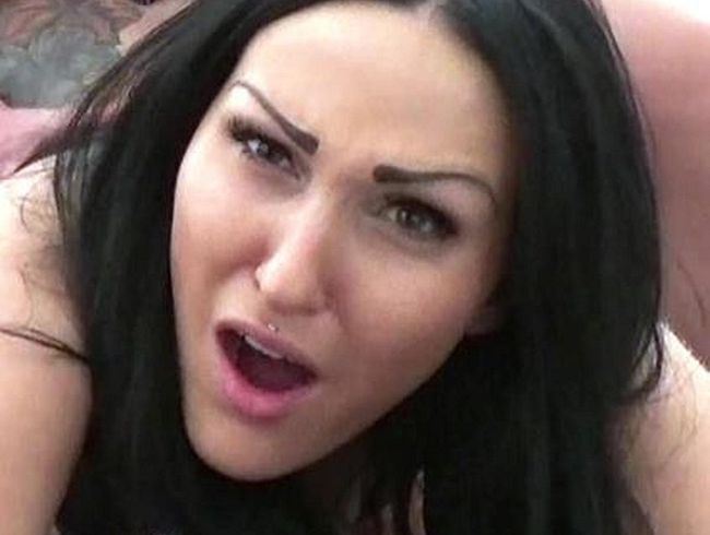 Mira Grey Porno Video: fi** bitte mein enges ars**loch!